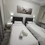 Potka Tirane Appartamento *